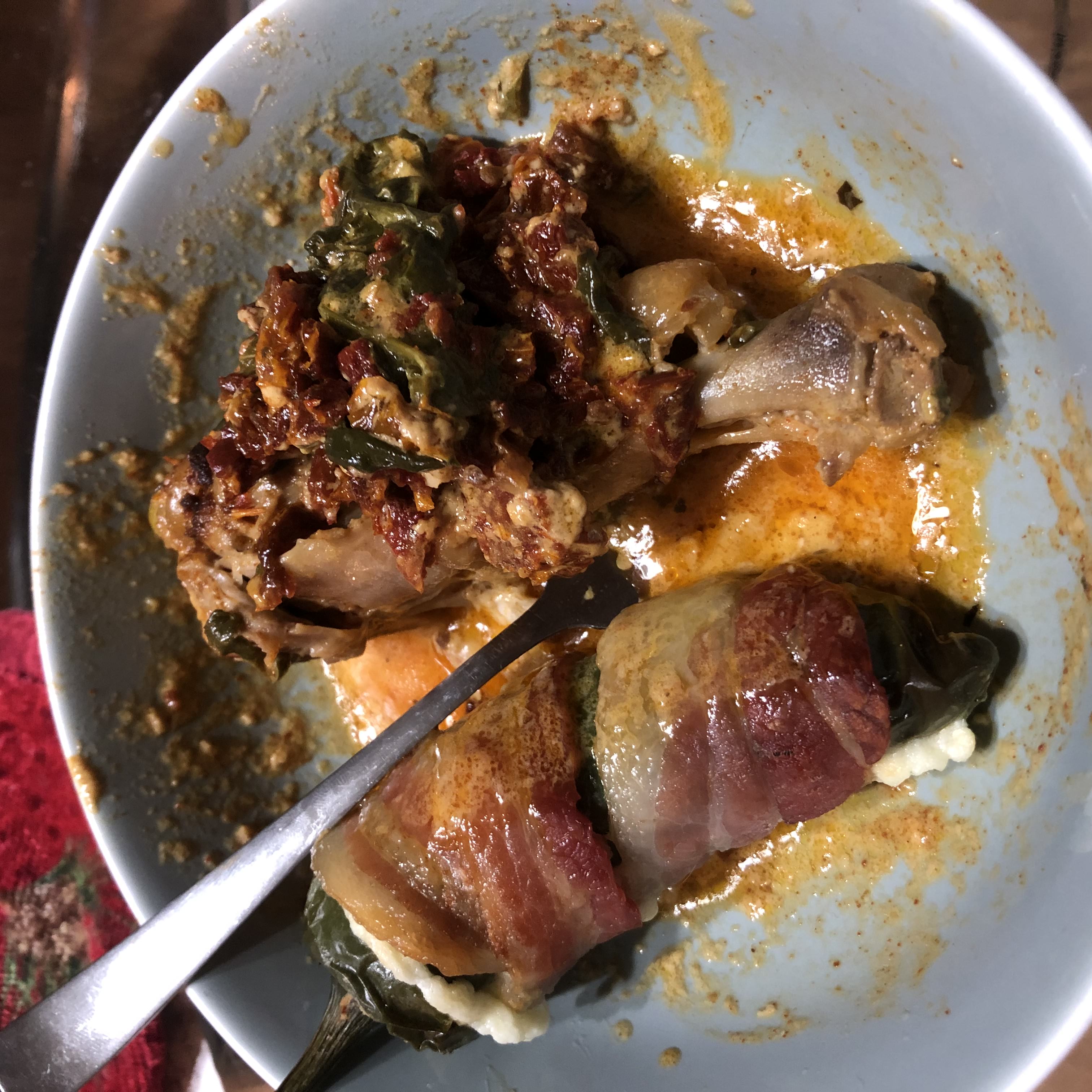 Tuscan Chicken Drumsticks with Spinach